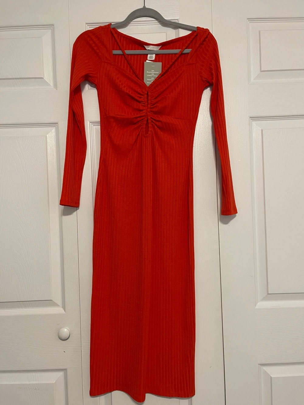 H&M Ribbed Long-Sleeve Midi Dress (Scarlett color) Size S - NWT